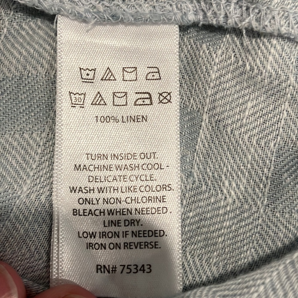 M SIGRID OLSEN LINEN GRAY-BLUE & SILVER-WHITE TOP IN GOOD USED CONDITION - Picture 9 of 12
